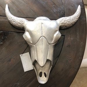 NWT Bull Skull Wall Decor
